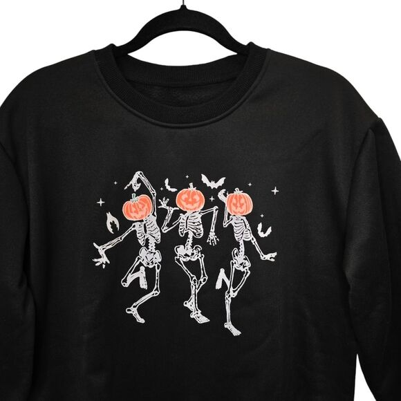 Halloween Medium Dancing Pumpkin Skeleton Black Crewneck Pullover Sweater - Picture 4 of 13